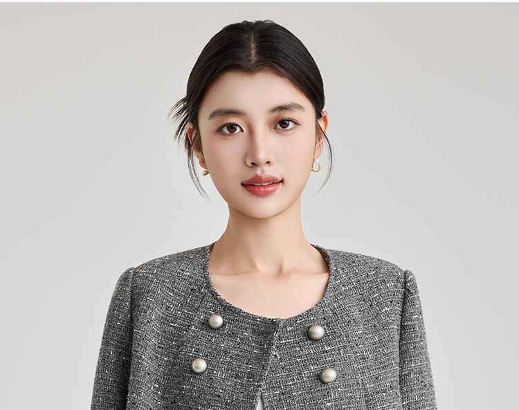 Xiaoxiangfeng coarse woolen elegant short jacket for women in the spring of 2025, with a high-end and casual feel