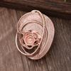 Heiß verkaufende emailierte geometrische Blume magnetische Brosche, modische kreative Blumenbrosche für Damen
