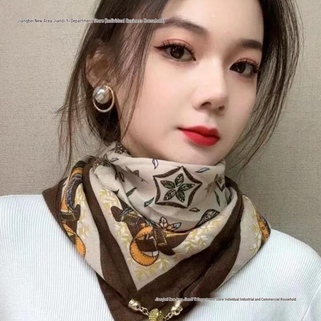 Women's Silk Magnetic Buckle Scarf: Versatile Square Scarf, Cotton Linen Neck Protector, All-Match Triangle Pendant Scarf Necklace.