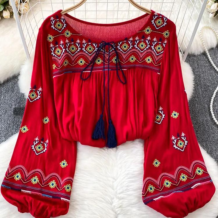 Embroidery Flower Spring Women Blouse Vintage Ethnic Lantern Long Sleeved Oneck Loose Cotton Linen Shirt Casual Top D5082