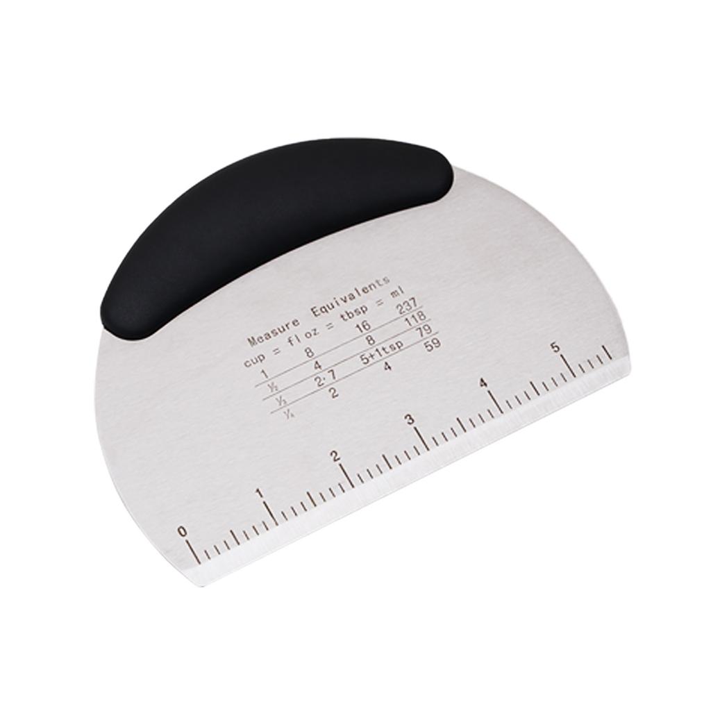 1 Stück Mehrfarbiges Schneidemesser aus Edelstahl mit Skala Mehlteig-Schneidemesser Silikongriff Schneidemesser Backwerkzeuge