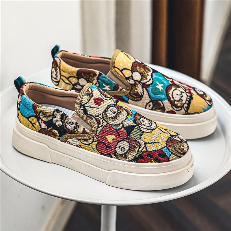 Hot Sale Design Canvas Slip On Shoes Men Bear Print Loafers For Men Casual Platform Board Shoes Men Breathable Driving Footwear
