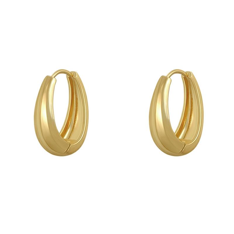 Gold Color Smooth Metal Chunky Hoop Earrings for Women Girls Fashion Punk C-Shaped Spiral Pattern Ear Buckle Lightweight Jewelry