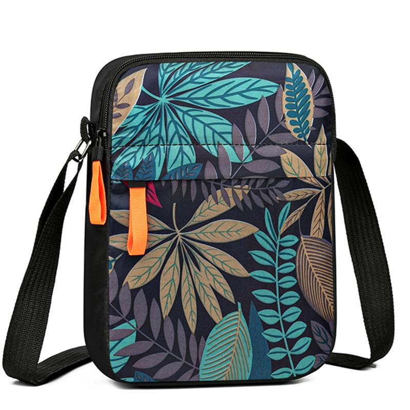 Trendy Leaf-pattern Crossbody Bag for Daily Use Commute Stylish Multi- Lightweight Compact Casual Functional Shoulder Bag