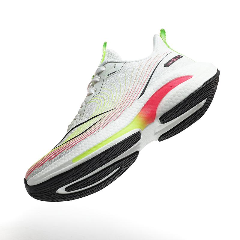 Men's New Sports Shoes Lightweight and Fashionable Running Shoes Outdoor Mesh Breathable Summer Tennis Men Hiking Shoes