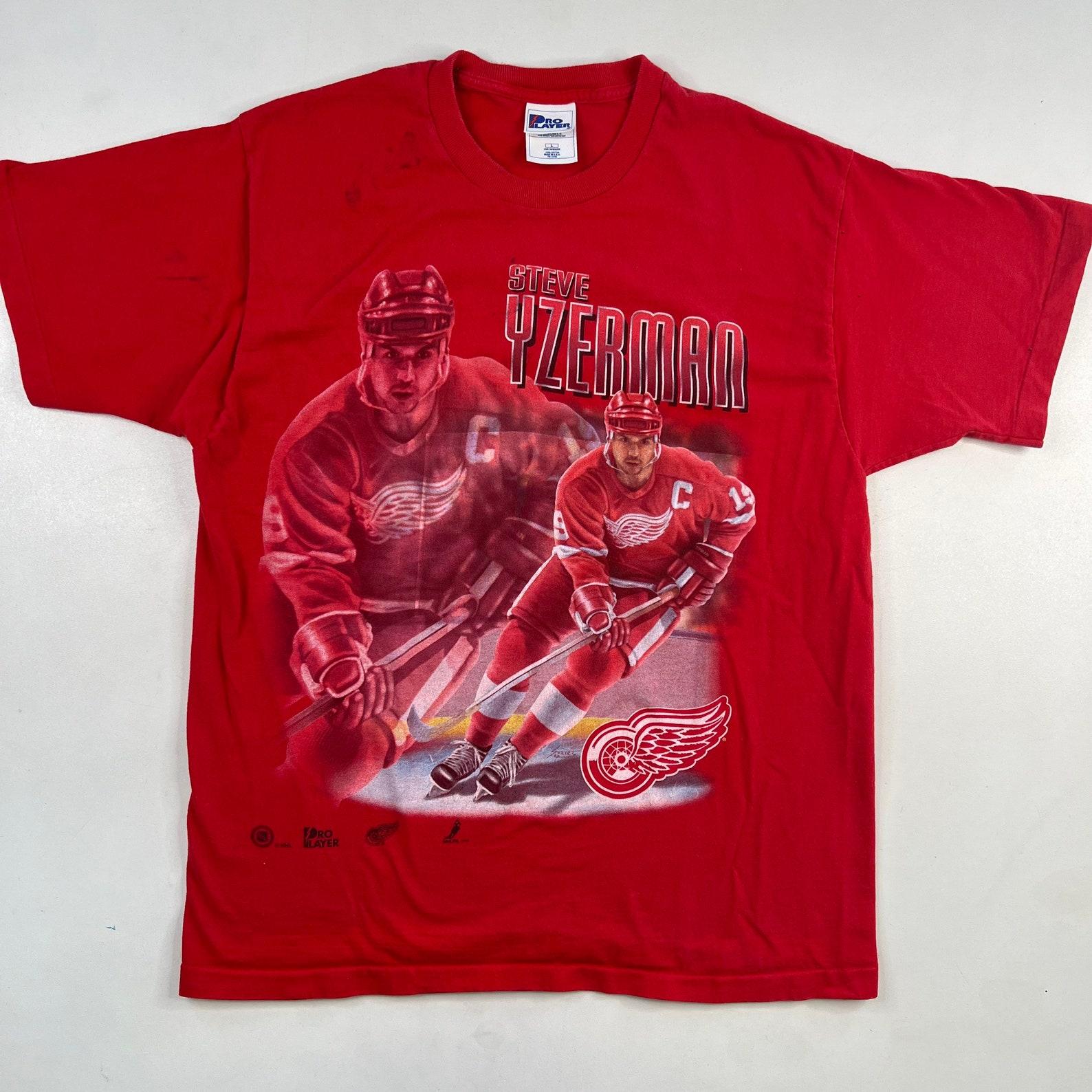 90s Steve Yzerman Redwings T shirt Sz L 2XL