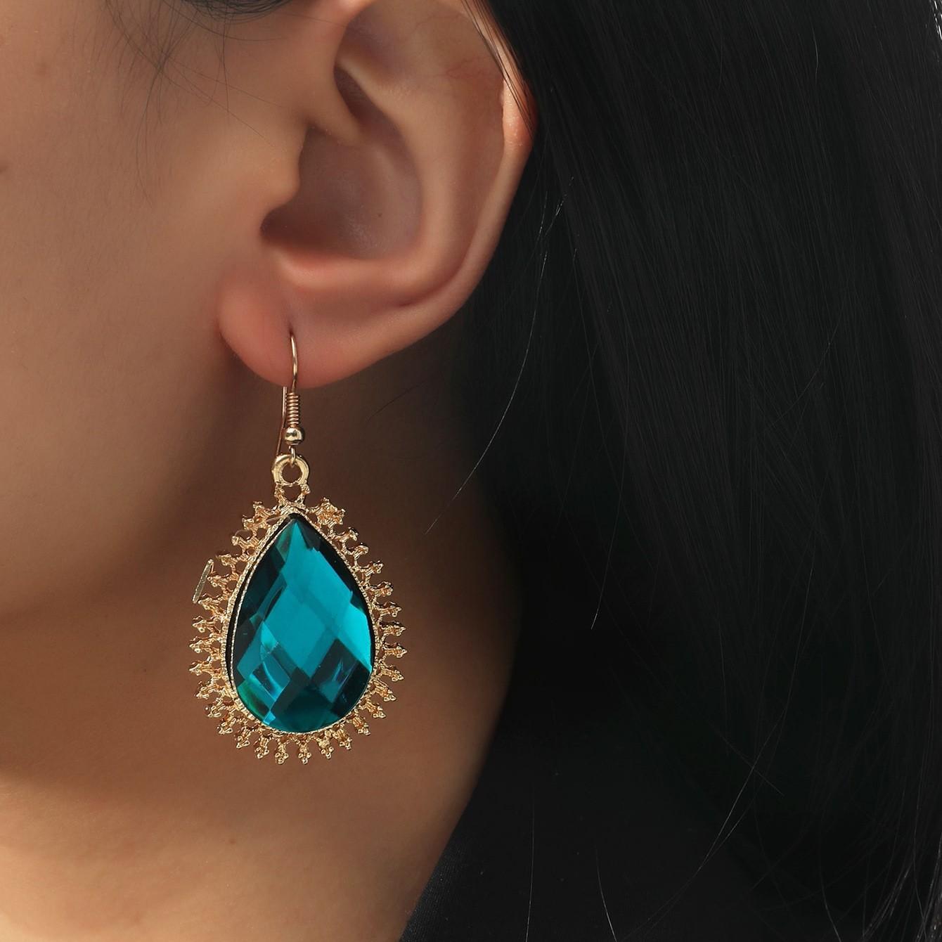 

Модные серьги-подвески для женщин синий