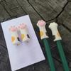 3Pieces Cute Cat Paw Pencil Topper Cartoon Pencil Topper Anti-Chewing Silicone Pencil Cap for Kid Student Class Reward