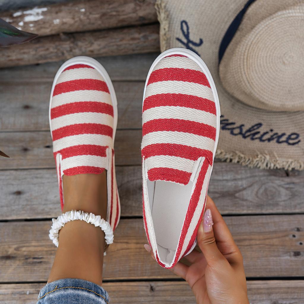 Moda 2025 Płócienne Sneakersy Damskie Pojedyncze Płaskie Sneakersy Spód Lazy Fisherman Style Koreańskie Białe Casualowe Płócienne Damskie Wygodne Buty