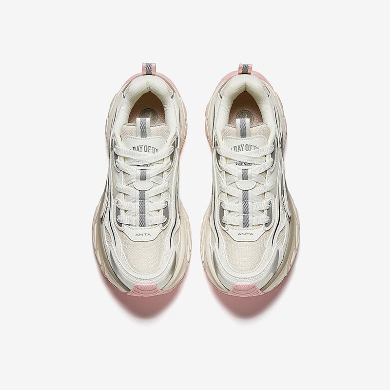 Anta Kids Synthetic Leather Mesh Comfortable Versatile Lightweight Shock Absorption Low-Top Running Shoes Men running shoes White Gray 322448815-2