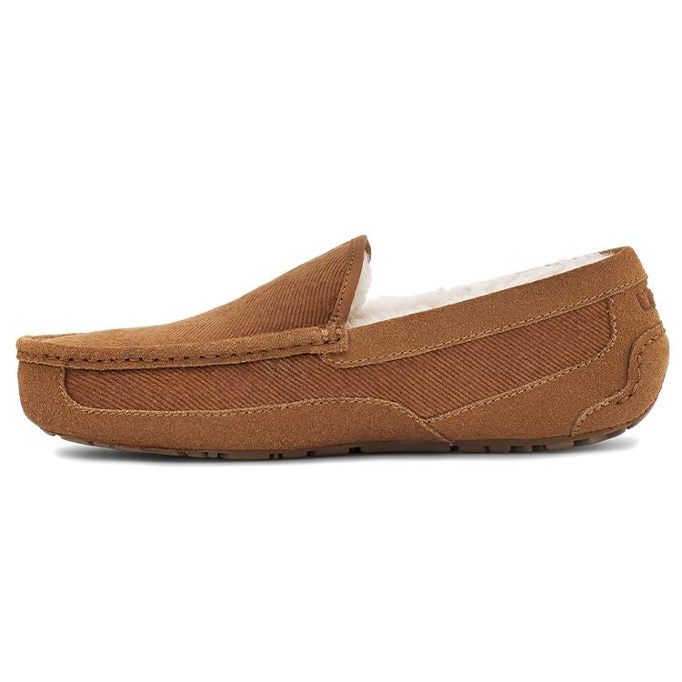 UGG Ascot Corduroy II  Chestnut  Men s 1125932-CHE EU 42