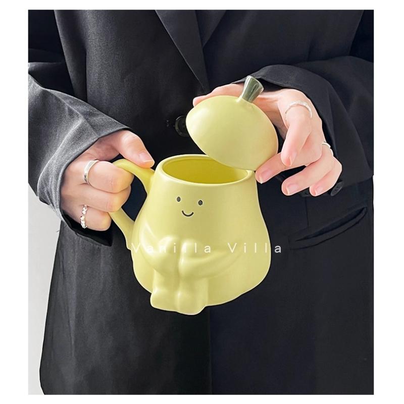 Hug Pear Mug Funny Pear Drinking Cup Cute Girl Office Ceramic Cartoon Water Cup with Lid