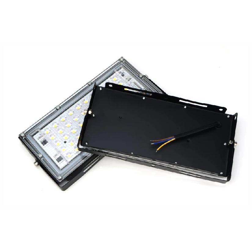 50W LED RGB Flood Light Lamp AC 220V Outdoor Floodlight IP65 Waterproof Reflector Led Spotlight  Red Green Blue Garden Lighting