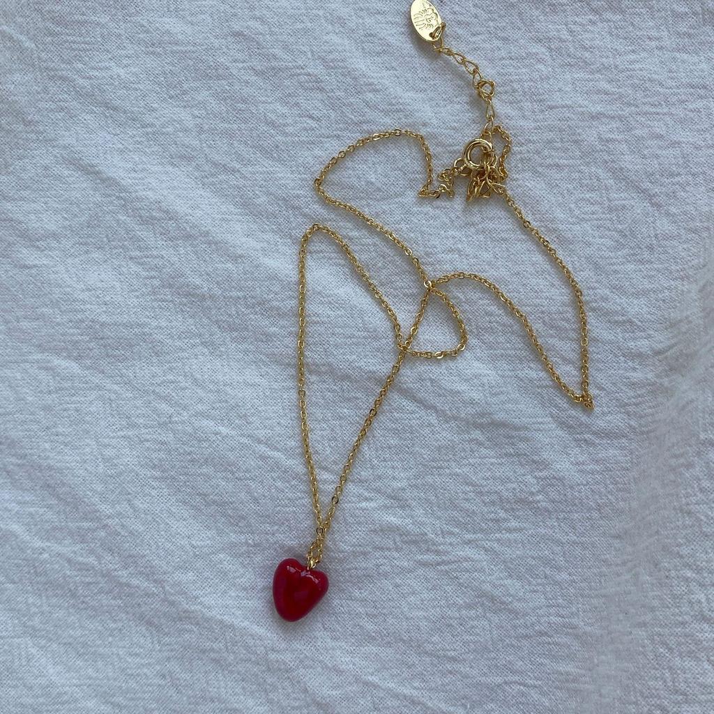 Korean Niche Hammered Meteorite Enamel Necklace with Red Heart Pendant