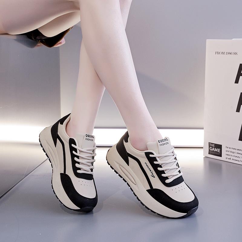 2025 spring little white shoes new Korean version ins female students platform heightening sports board shoes casual street shot G6809
