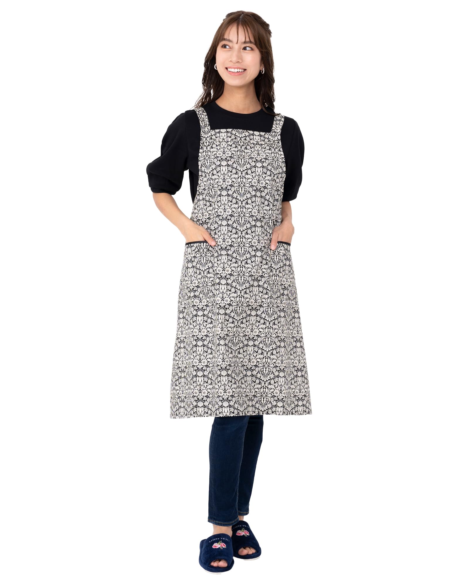 

LIBERTY Цветочный Стильный со Скандинавской Завязкой БЕСПЛАТНО [Нигай] Фартук, Ботанический, Карманы, Стиль, Спина, Кухня, Кафе, Детская, Женский, 70551256,