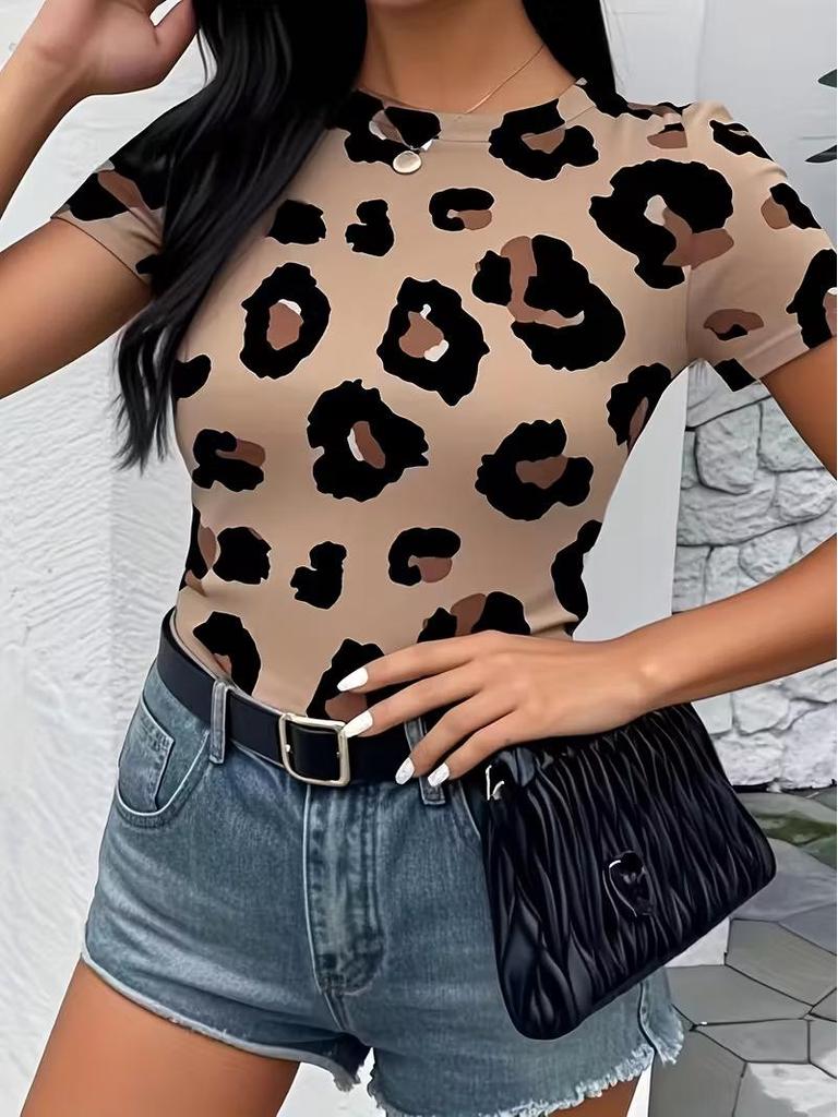 Women's Leopard Print Slim-Fit Soft Tee