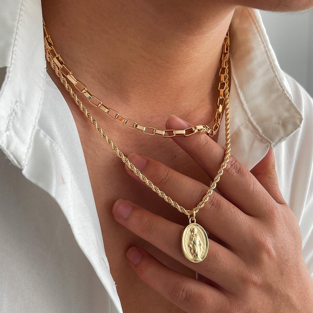 

PuRui Trendy Thin Chain 2Pcs/Set Gold Color Necklace for Men Classic Creative Elliptical Portrait Pendant Aesthetic Zircon New