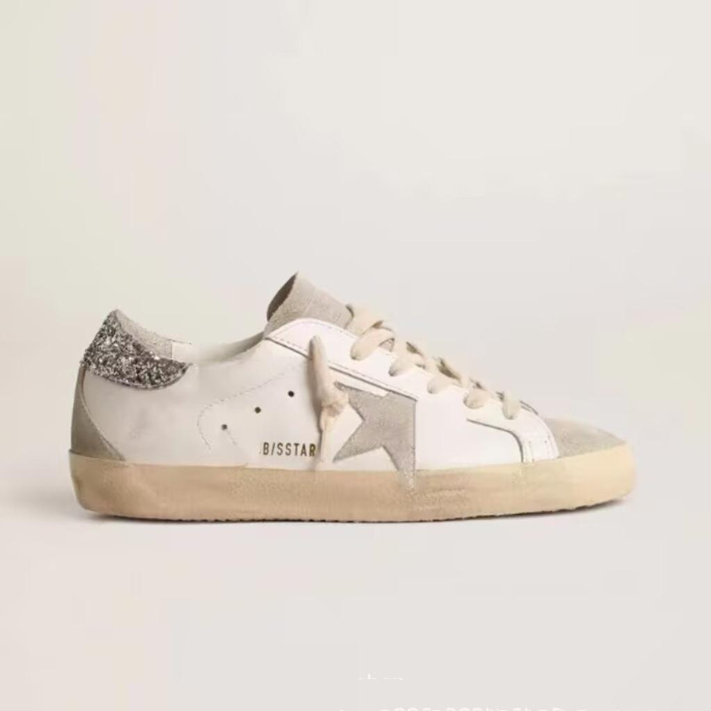 Unisex Retro Distressed White Shoes: Versatile, Height-Enhancing Korean GG Star Design