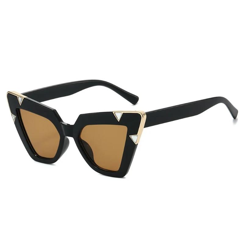 New Oversized Cat-Eye Sunglasses Women's INS Style Fashionable Diamond-Studded Shades Outdoor UV-Protective Eyeglasses