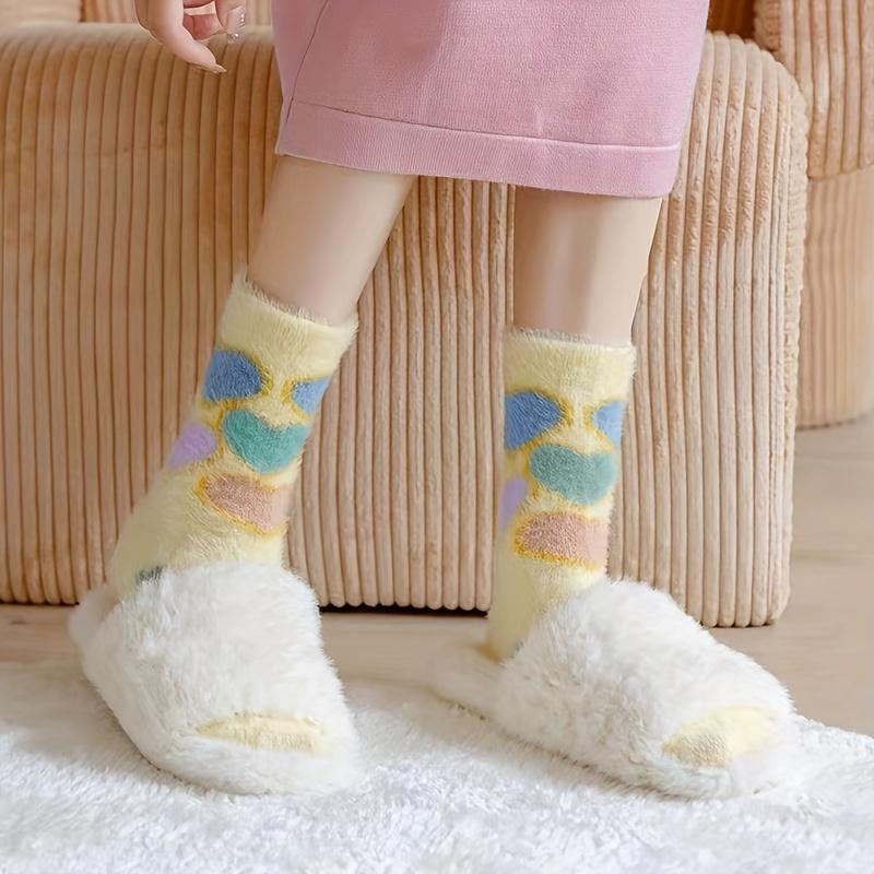 Autumn and Winter 5 Pairs Women's Cartoon Blue Sky White Cloud Butterfly Versatile Warm Plush Mid-Calf Socks