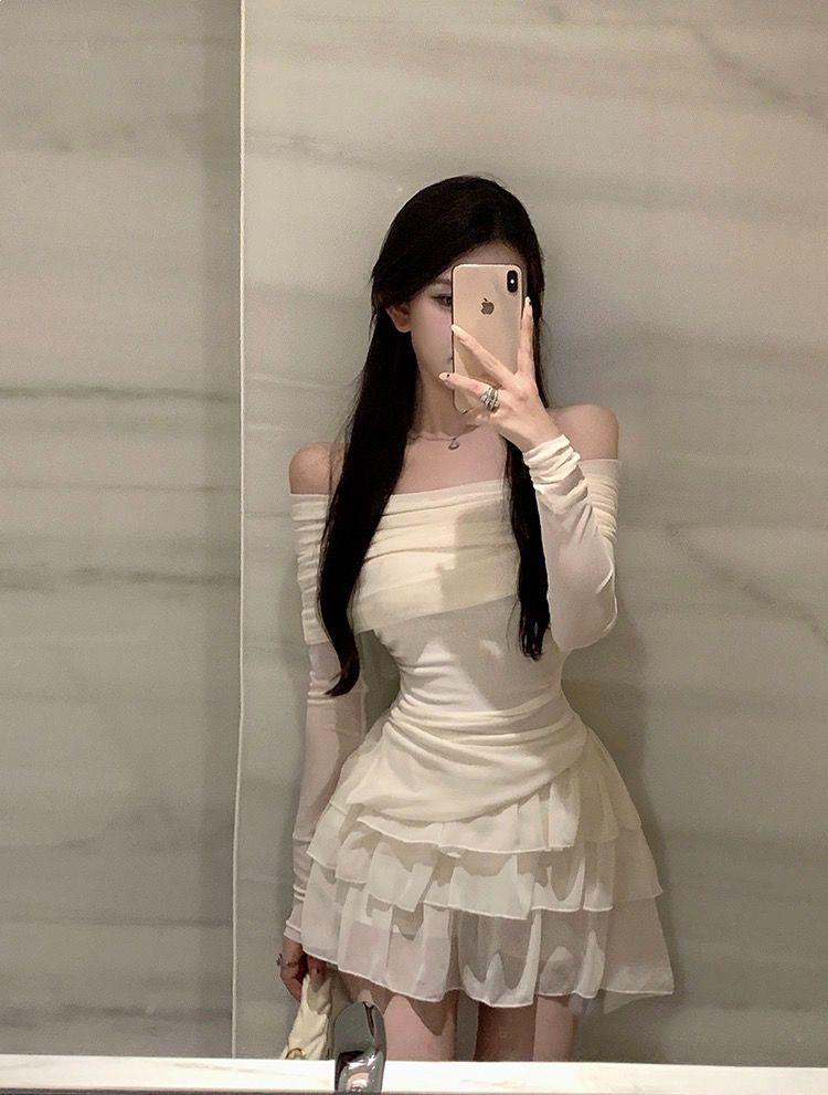 Chic Autumn Two-Piece Set: Sweet & Spicy Milk Top and Cake Skirt
