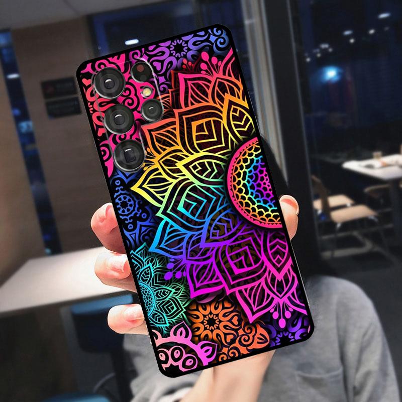 Mandala Cover For Samsung Galaxy S25 S24 S21 S22 S23 Ultra S9 S10 Plus S24 FE S21 FE Phone Case