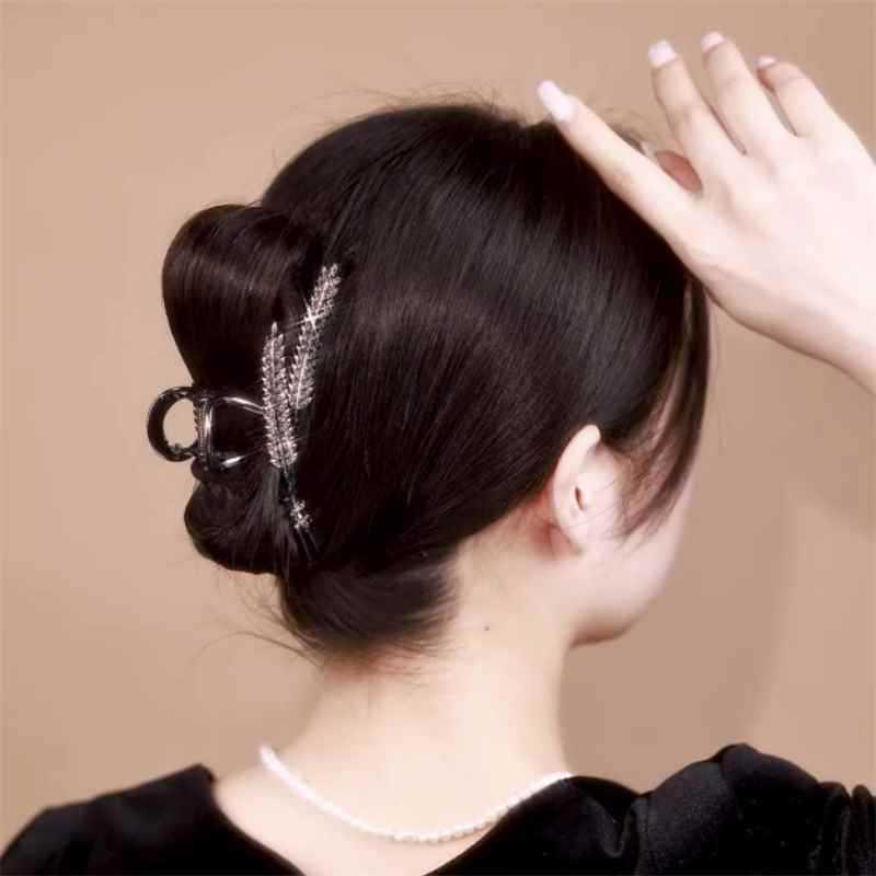 2025 Luxury Wheat Ear Hair Clip for Women: Small Volume Shark Hairpin