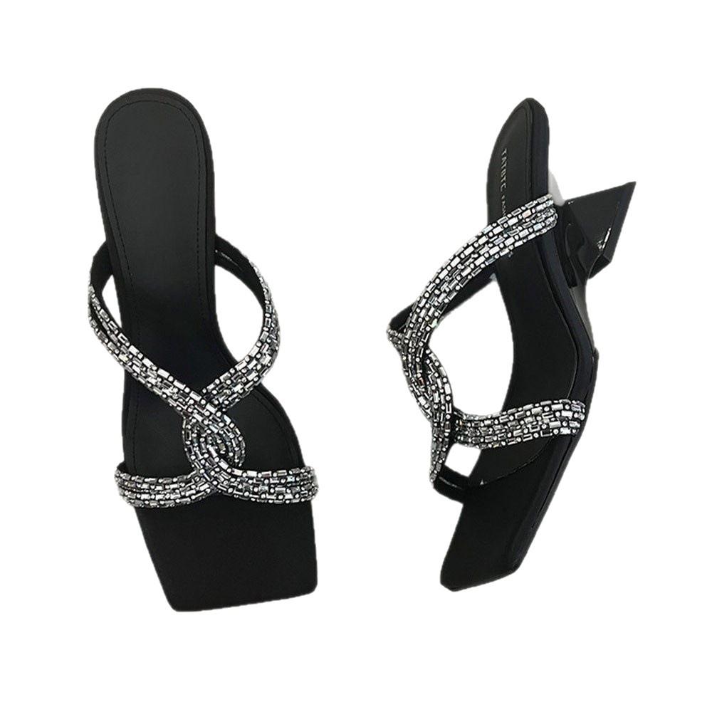 Ein Wort mit Hausschuhen Damen Sommer neu Französisches Temperament mittelhohe Absätze Oberbekleidung schlichte eckige Spitze dünne Absatzsandalen schwarz