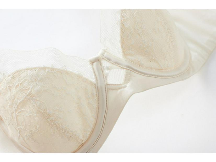Conjunto de Sutiã Zodíaco de Renda Vermelha Bordada - Nova Coleção de Lingerie Francesa