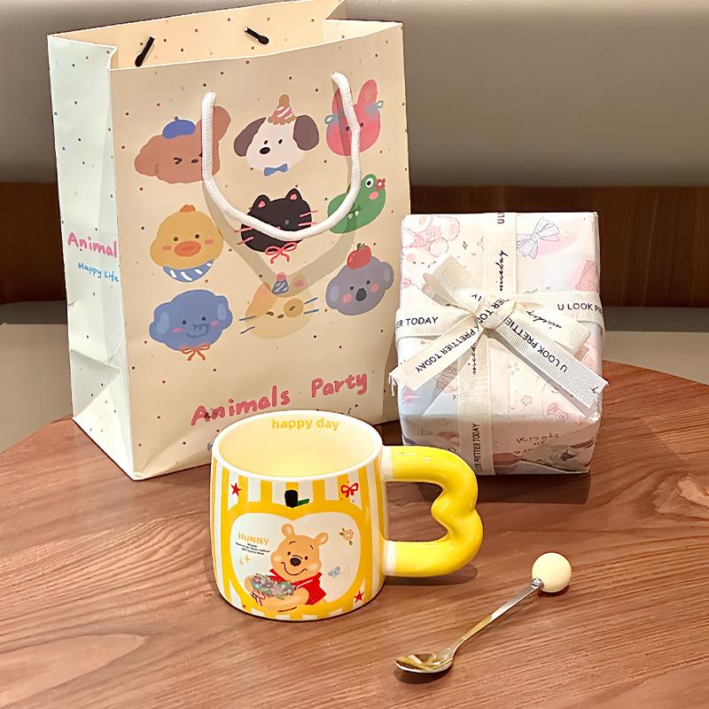 Vysoce hodnotný roztomilý hrnek s Medvídkem Pú pro pár, keramický pohár na vodu, dětský hrnek na mléko a kávu, dárek k narozeninám, dárková krabička