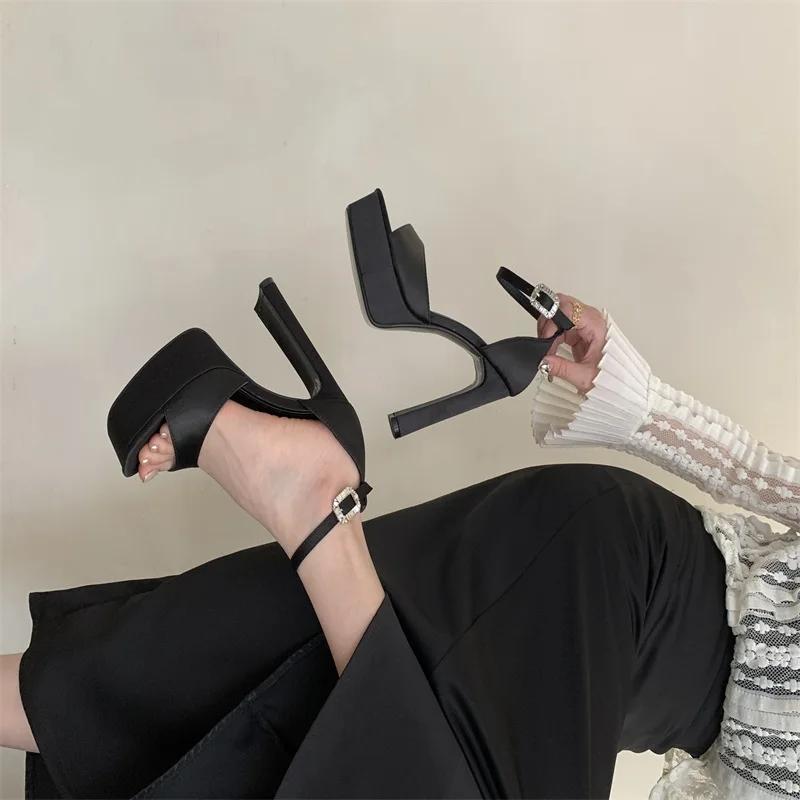 Fashion Eilyken Summer Chunky Platform Buckle Strap Women Sandals Fashion Open Toe Ultra Square High Heels Party Dress Shoes