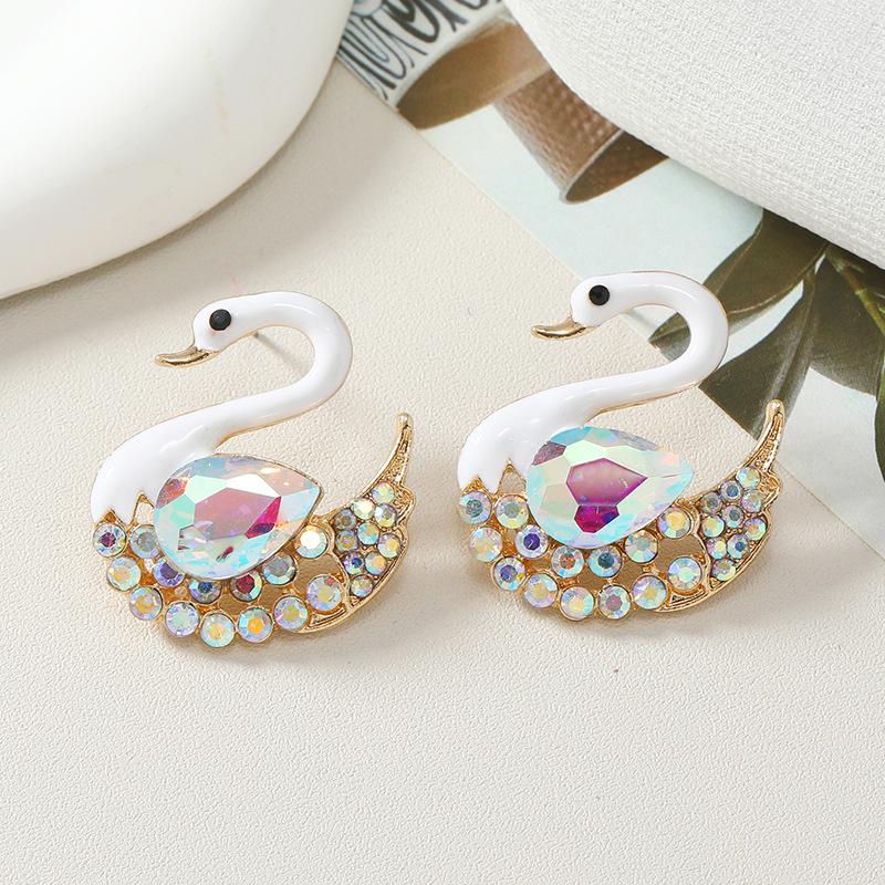 Elegant Diamond Swan Stud Earrings: Exquisite, Gentle & Stylish Fairy Jewelry