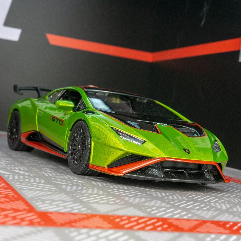 Simulation STO Alloy Car Ornaments Calf Sports Car Toy Car Sound And Light Force Can Open The Door