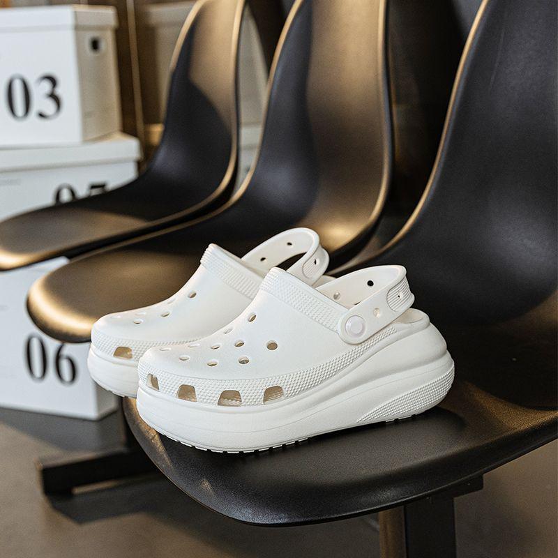 

Women s Summer Puff Hole Height-Boosting Non-slip Closed-toe Beach Sandals 2025 35