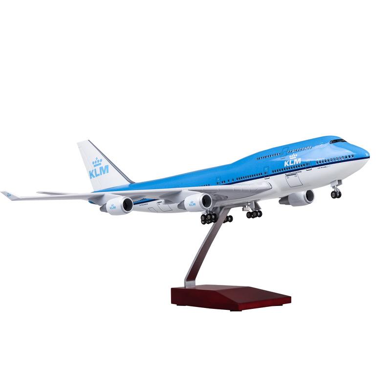 Diecast Resin 47CM Scale Airplane Model 747 B747 Aircraft Simulation Resin Finished Airlines Christmas Souvenir Collection Decor