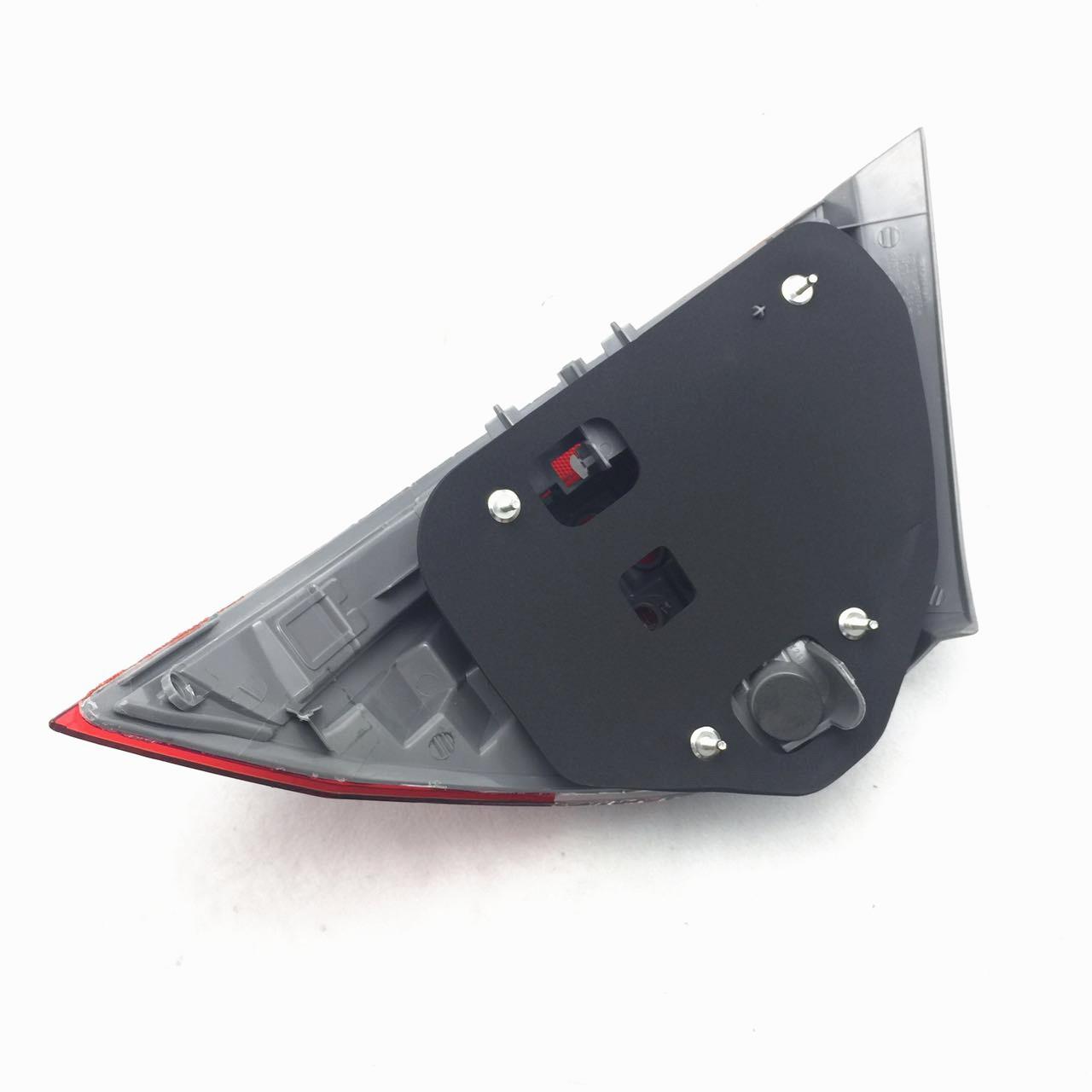 

Задний фонарь в сборе для Honda Accord 06-07 7-го поколения Premium, Passenger s Side (Right)