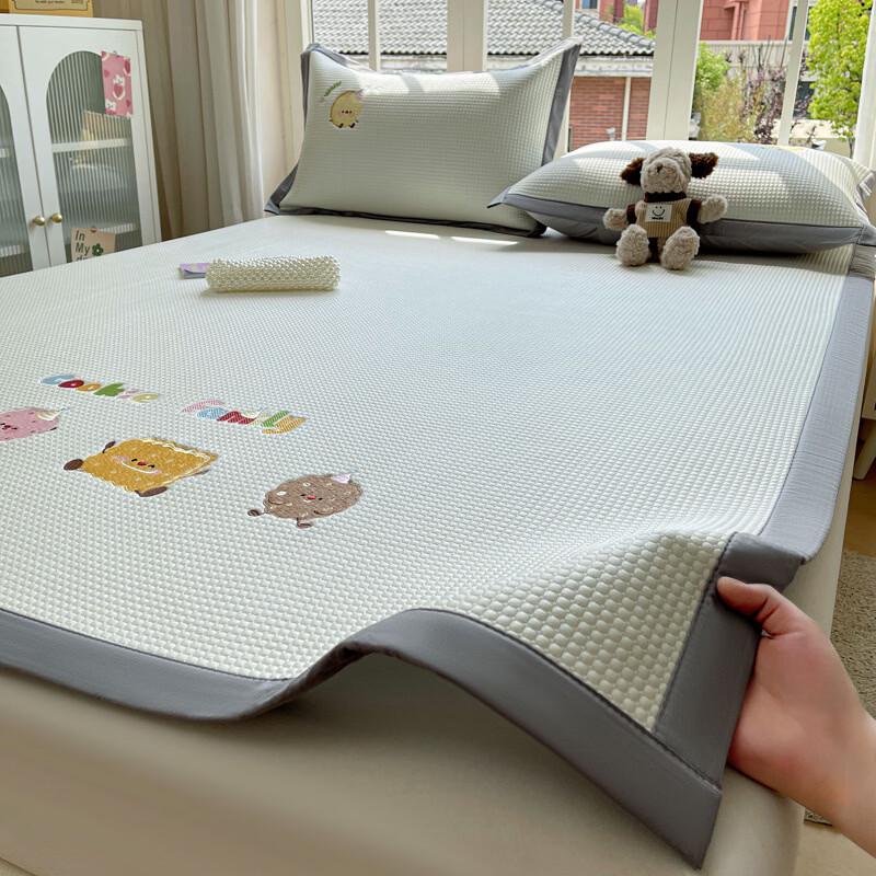 

Моющийся охлаждающий коврик Hantun из ледяного шелка, набор