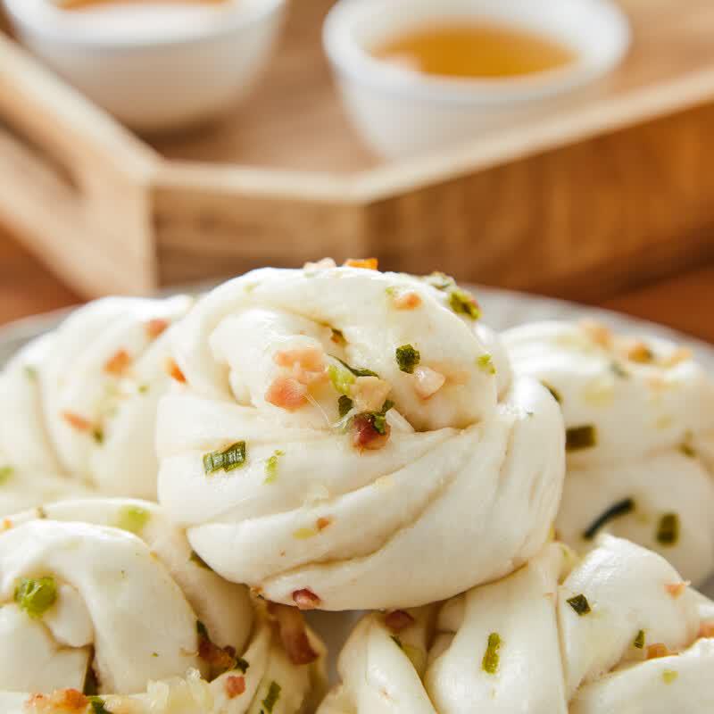 Beifengtang Bacon Scallion Oil Steamed Buns