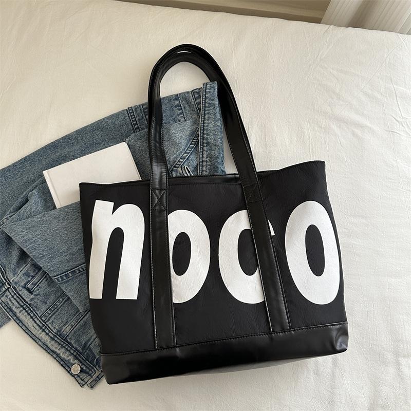 

Простая и модная летняя сумка 2024 года, новая модная простая и модная сумка-тоут, повседневная сумка для покупок большой вместимости, сумка для поездок на работу чёрный