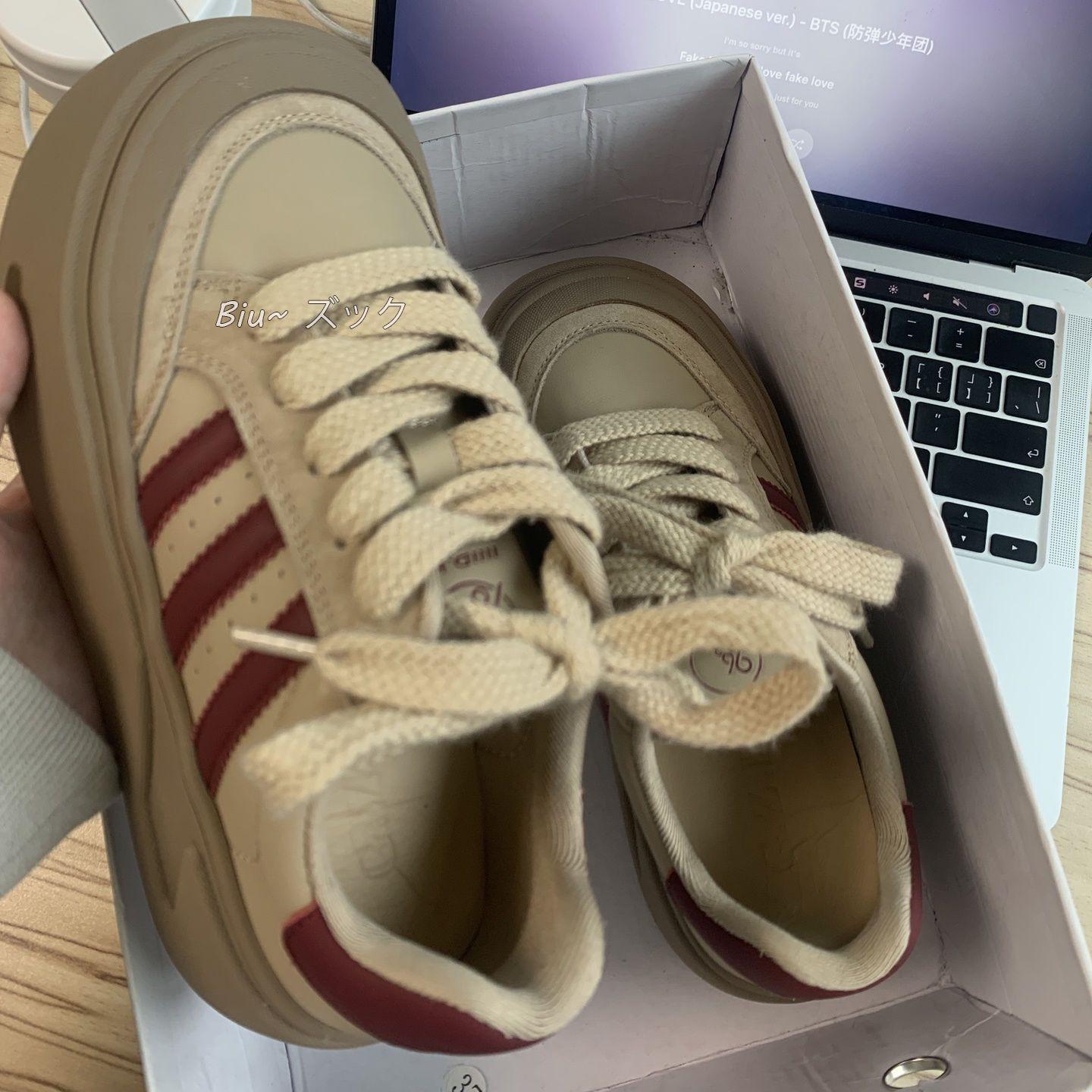 

Осенний взрыв кроссовок папы интернет-знаменитости 2025 новый тренд универсальные дышащие толстая подошва высокая ценность легкие 40 коричневый