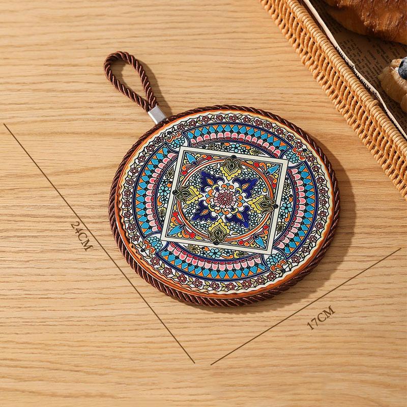 

1 шт. Керамическая изоляционная прокладка, керамическая поверхность и пробковое дно с подвесной веревкой, подходит для сервировочных тарелок, чашек, кастрюль Diameter 17cm