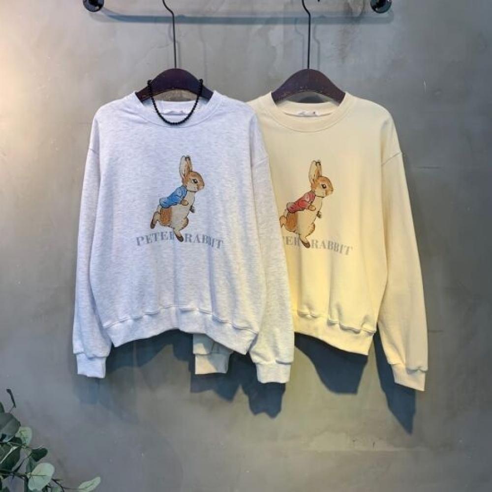 C S In The Room Round neCk Long Sleeve T ShirT rabbiT prInT 2 ColorS