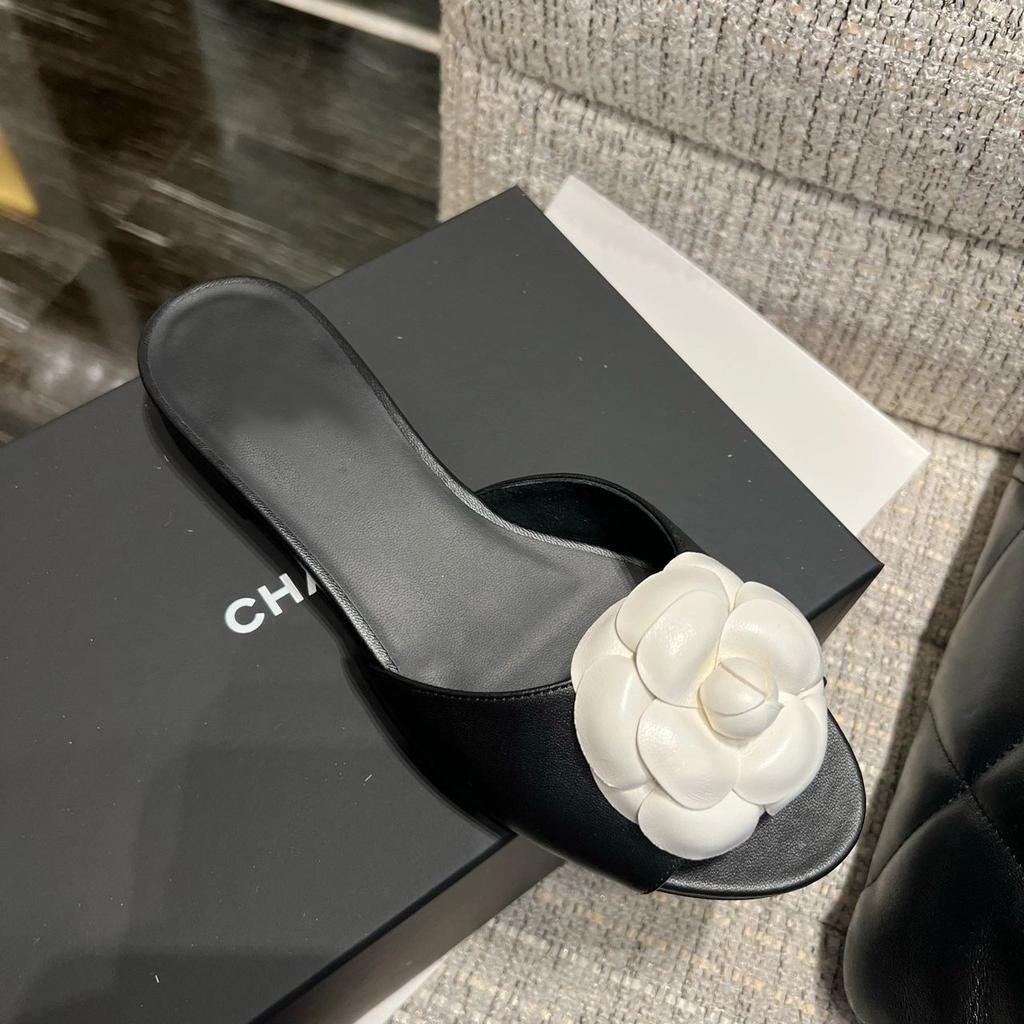 Läder små doftande vind kamelia tofflor kvinnor bär sommar nya fevind platt botten strand halv bricka sandaler