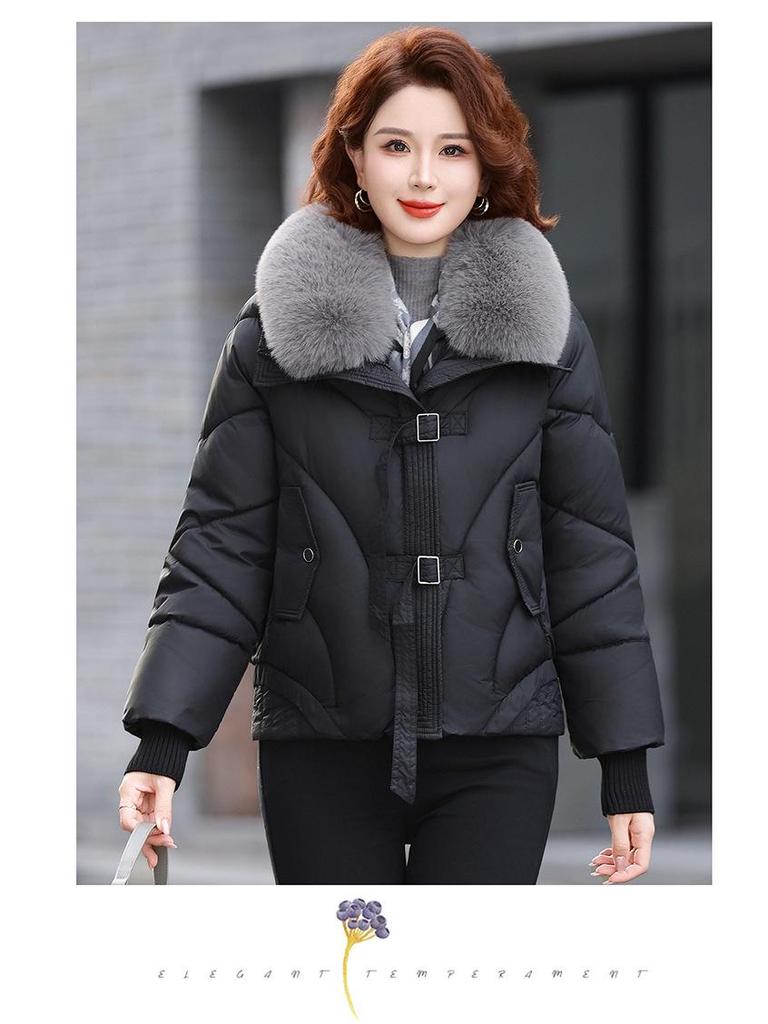 Women's Short Down Cotton Jacket 2025: Stylish Winter Outerwear for Middle-Aged and Elderly Mothers