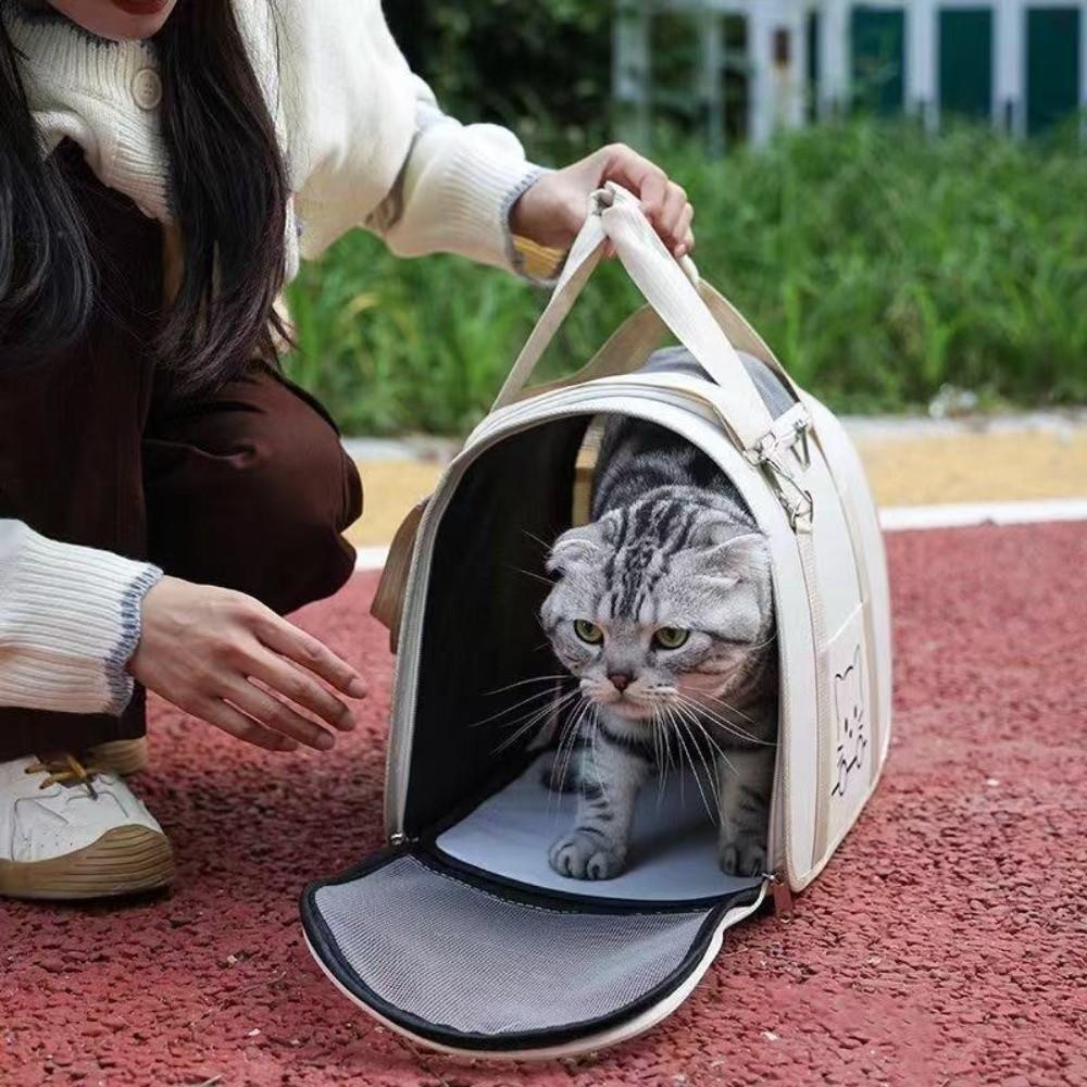 Ventilated Cat Outdoor Bag Large Capacity Cat Outing Crossbody Bag Pet Handbag  for Cats and Dogs