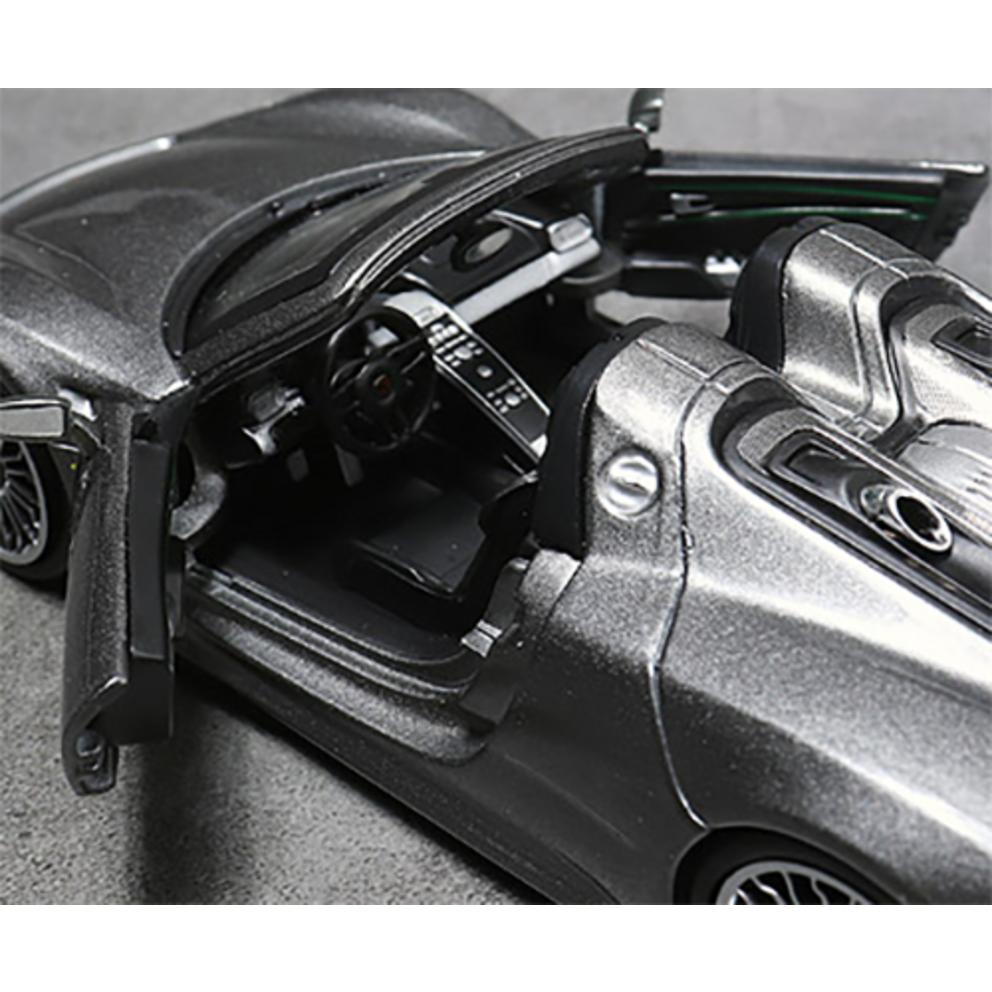 Burago 1:24 Porsche 918 Spyder Diecast Modellauto - Grau