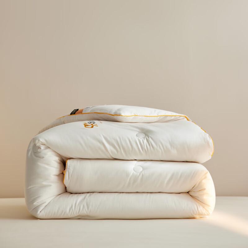 Brangdy 99% Soy Fiber Air-Conditioning Summer Quilt