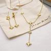 Französisches Feines Halsketten-Ohrstecker-Set 18 Karat Gold Titanstahl Ohrringe Damen Vierfach-Stern-Anhänger Schlüsselbein-Kette