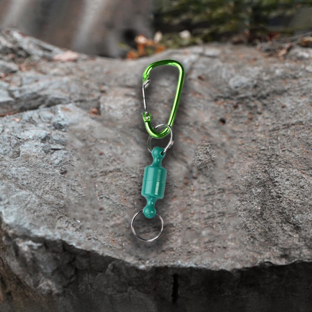 Quick Release Fishing Magnetic Buckle Magnetic Keychain Carabiner Retractor  Attached Nippers